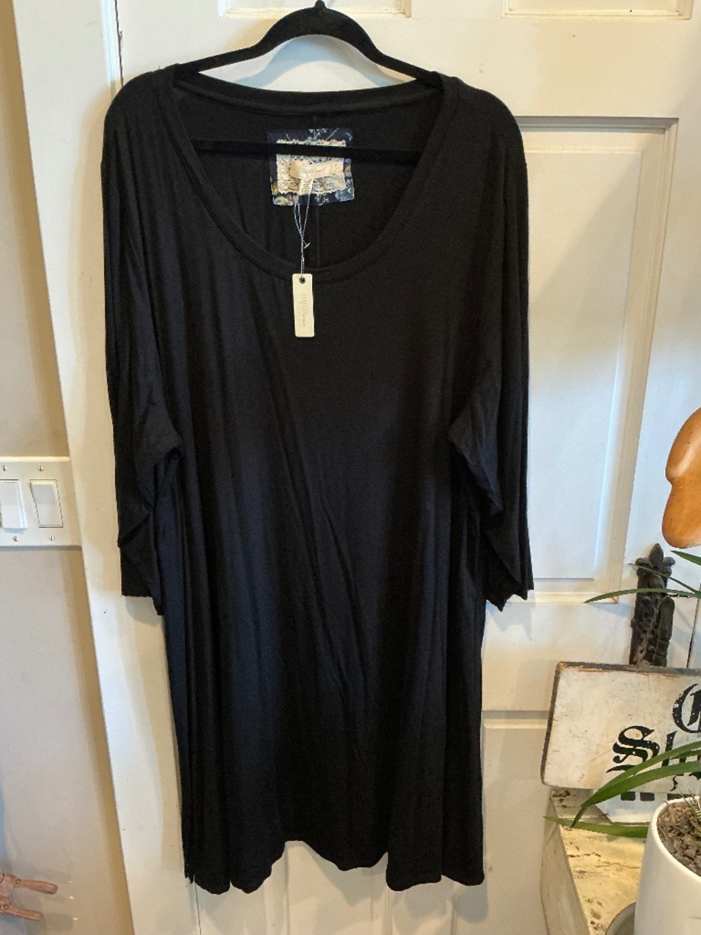 Cupio tunic brand new with tags!  Jet black and plus size 3x